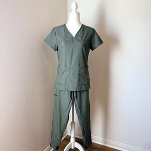 ADAR Pro Heather Scrub S